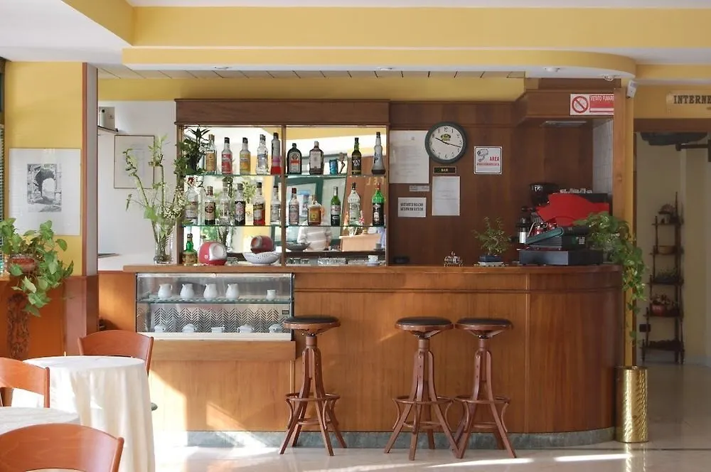 Hotel Laurence Ρώμη 3*,  Ιταλία