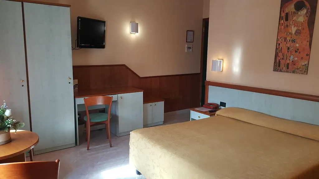 Hotel Laurence Rome