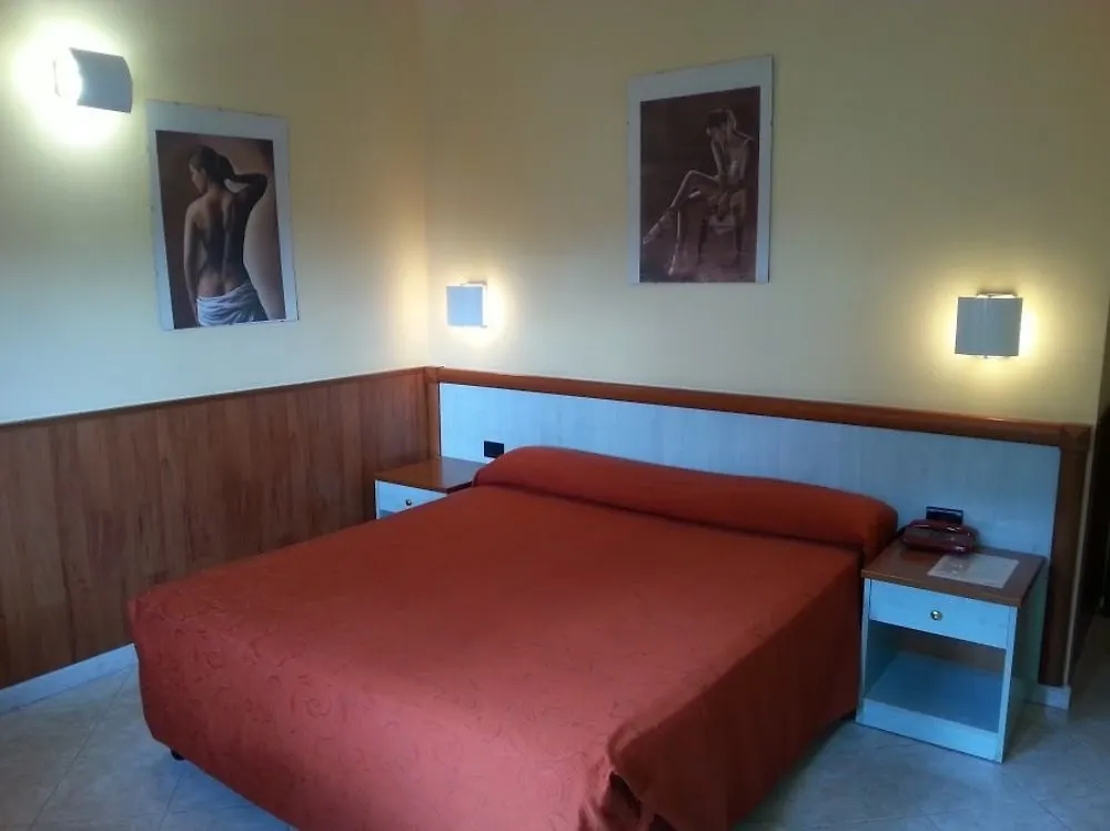 Hotel Laurence Rome