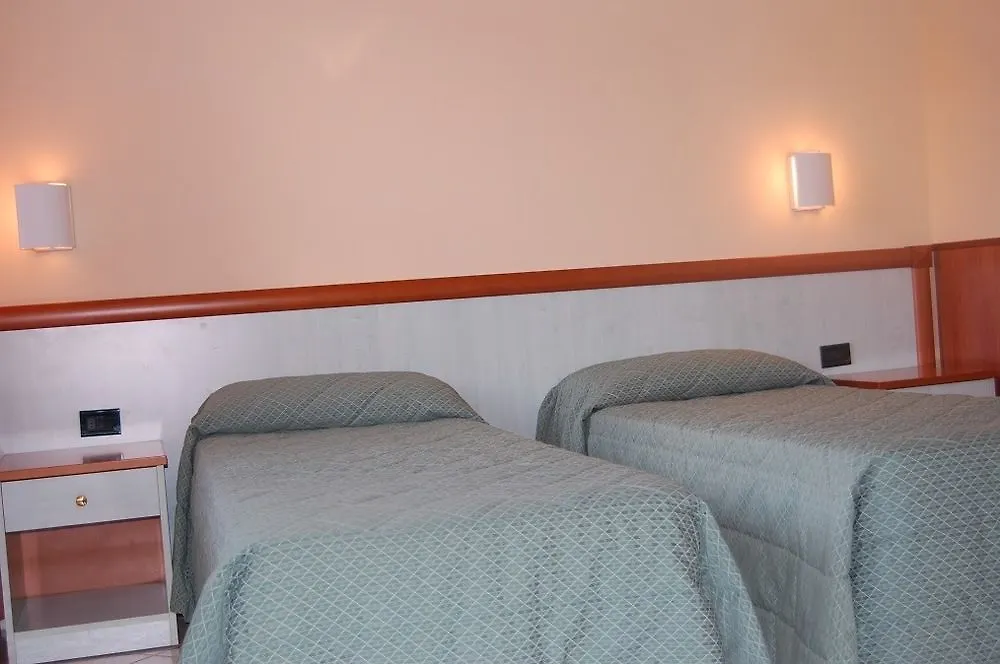 Hotel Laurence Rome